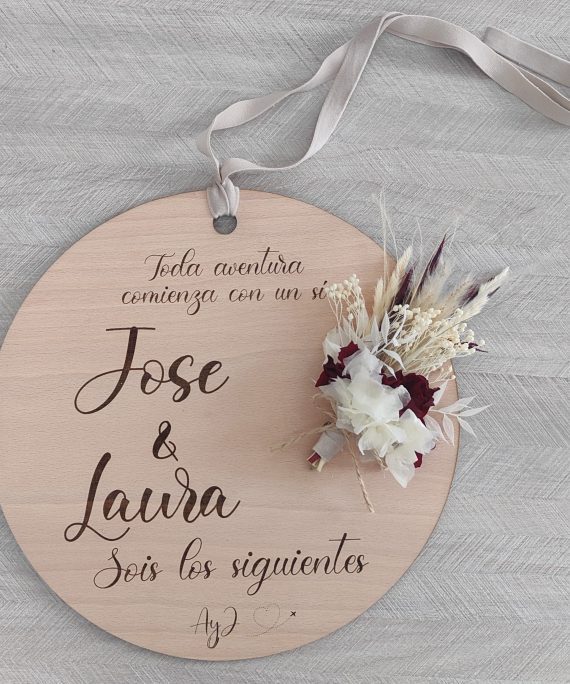 Placa sois los siguientes con ramillete